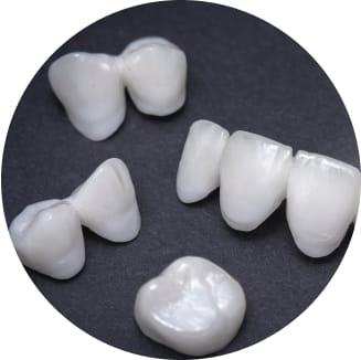 白いセラミック歯